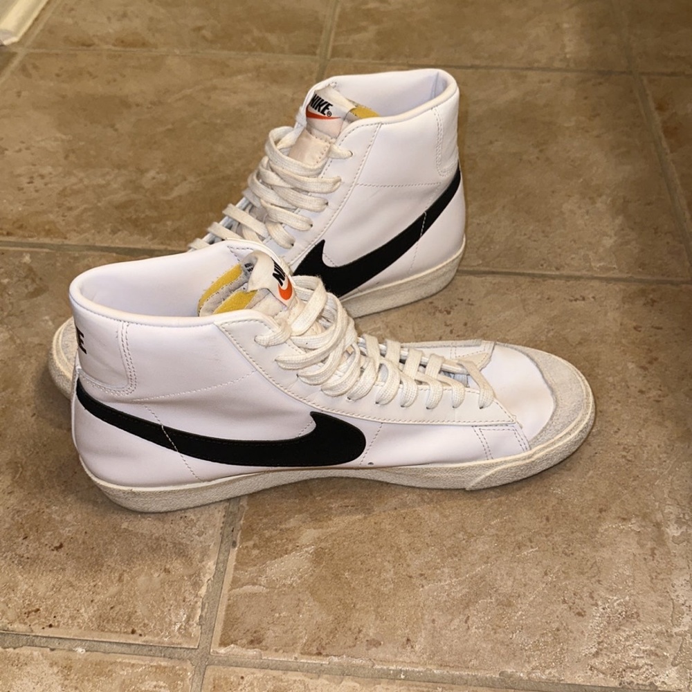 NIKE Blazers